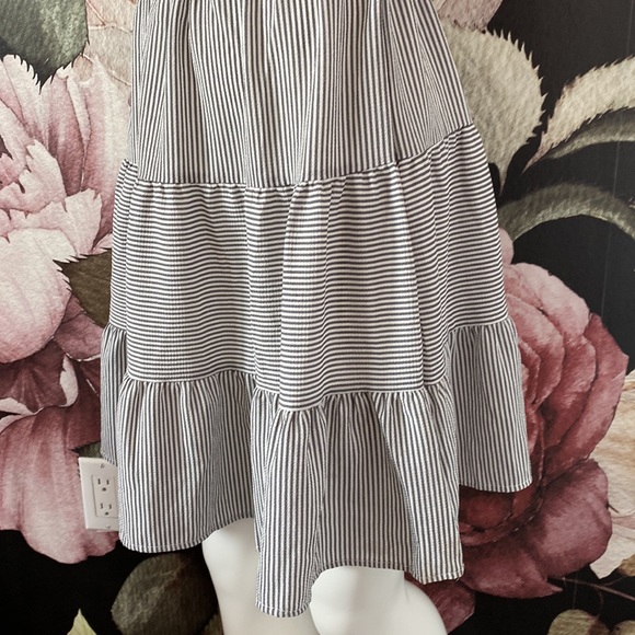 Womens Striped Dress - Picture 3 of 4